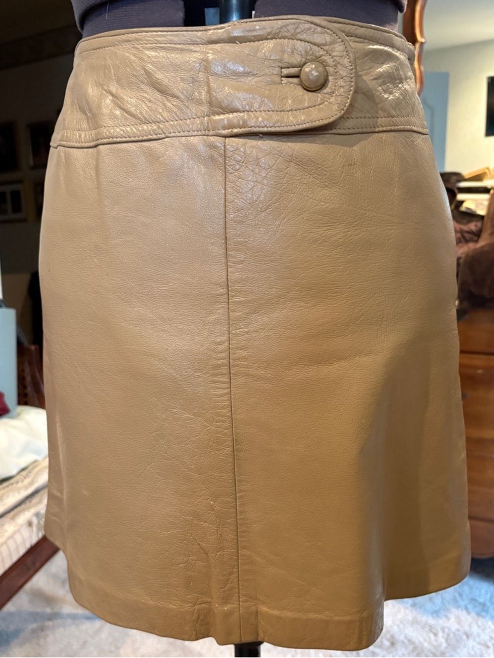Vintage Saks Fifth Ave Tan Leather A-Lined Mini Skirt Paisley Lined Size 10